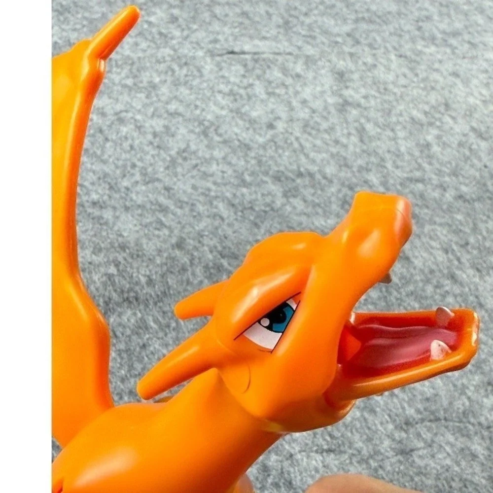 Jazwares PKW 4262 Pokémon 6' Interactive Charizard Deluxe Figure Does Work‎